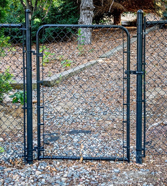 Chain link holder